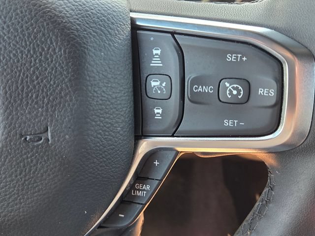Used 2025 RAM 1500 Laramie w/ Sport Appearance Package AWD/4WD image 25