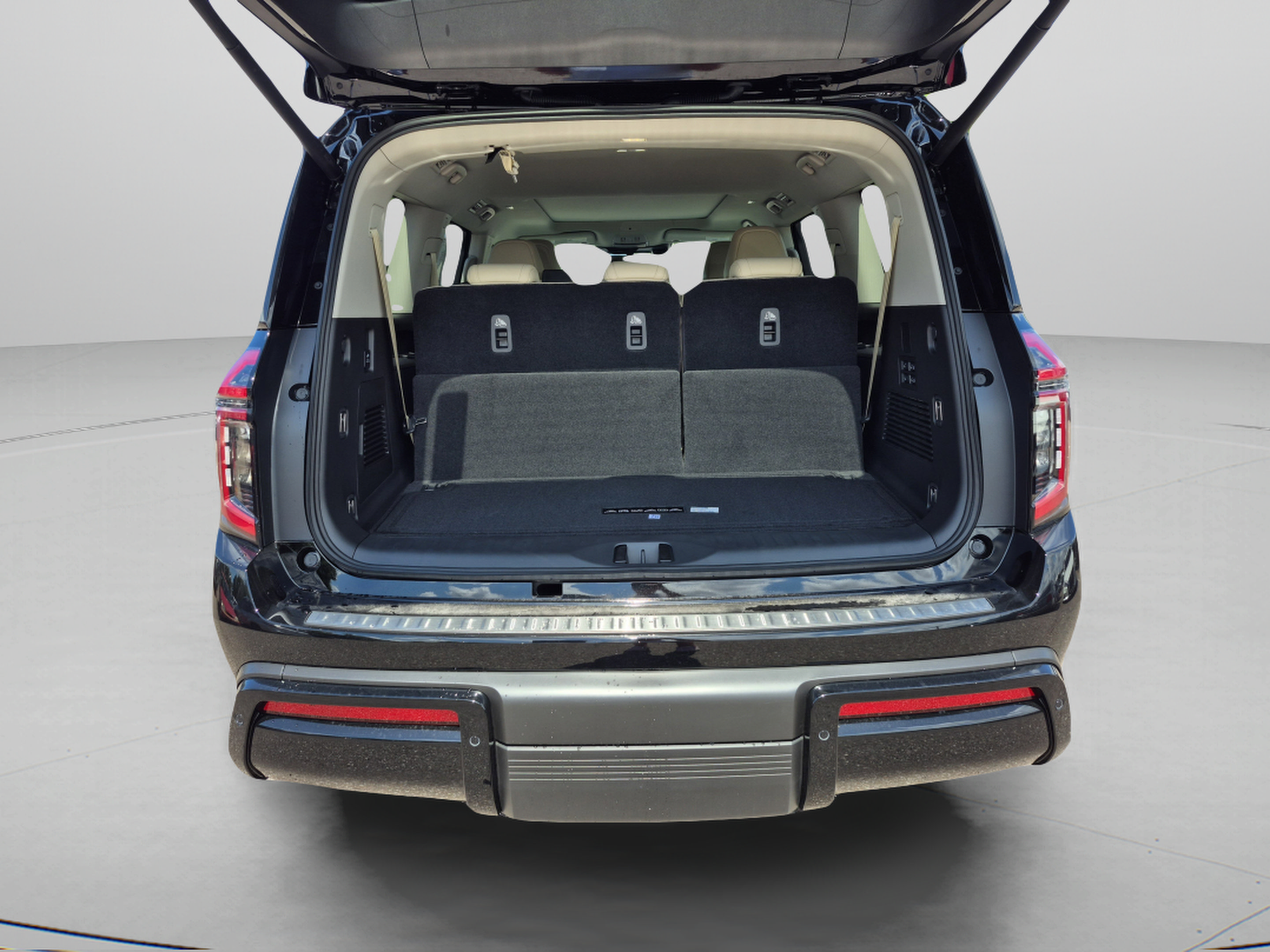New 2026 Nissan Armada Platinum RWD image 10