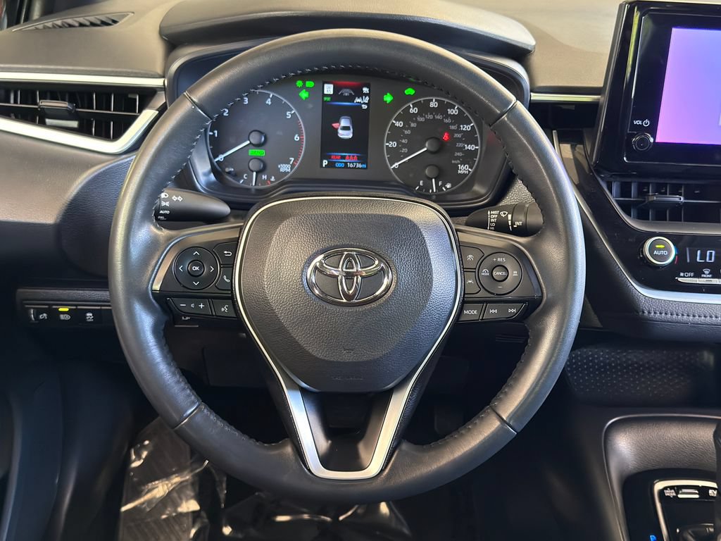 Used 2025 Toyota Corolla SE FWD image 22