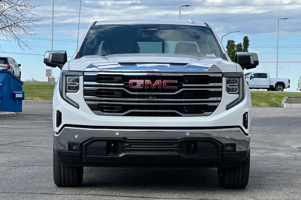 New 2026 GMC Sierra 1500 SLT w/ SLT Premium Plus Package AWD/4WD image 12