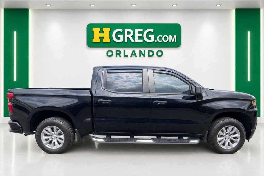 Used 2020 Chevrolet Silverado 1500 Custom w/ Custom Value Package AWD/4WD image 10