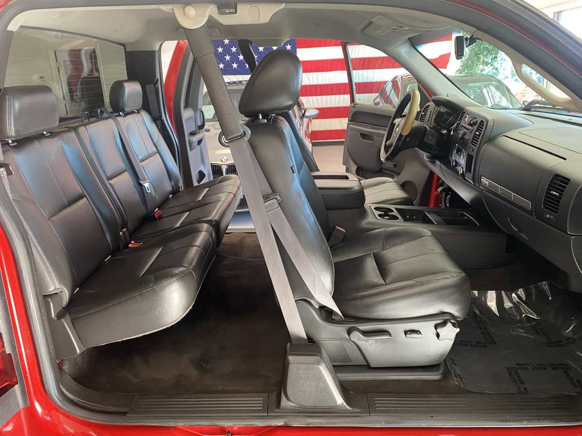Used 2013 Chevrolet Silverado 1500 LT RWD image 23