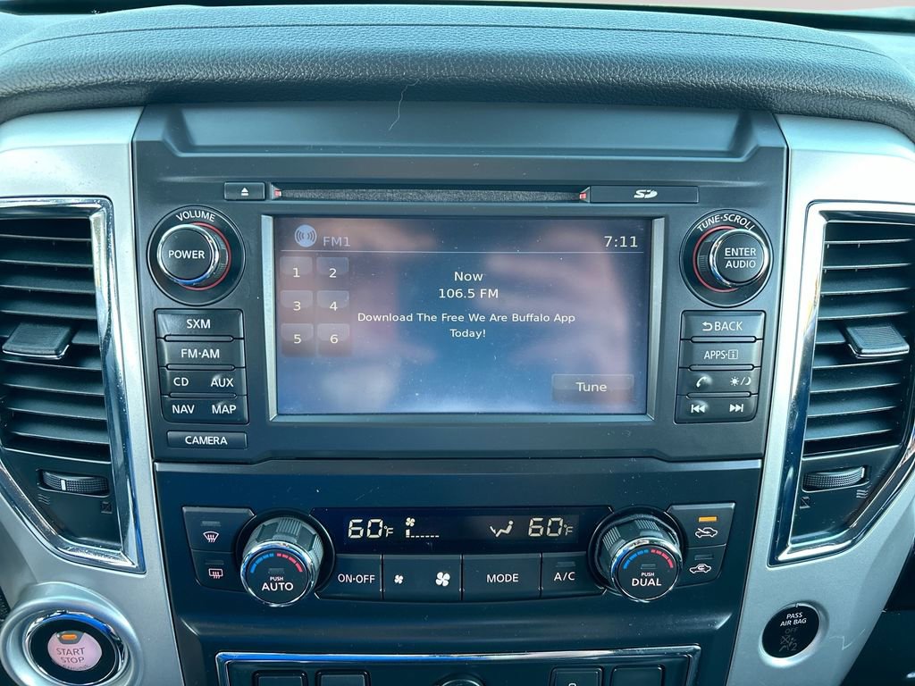 Used 2018 Nissan Titan SV w/ SV Convenience Package AWD/4WD image 16