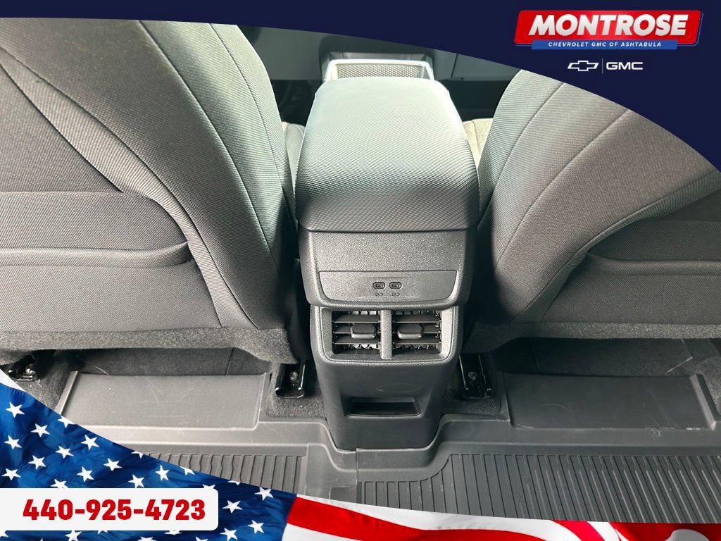 New 2027 Chevrolet Equinox LT w/ Safety and Technology Package AWD/4WD image 23