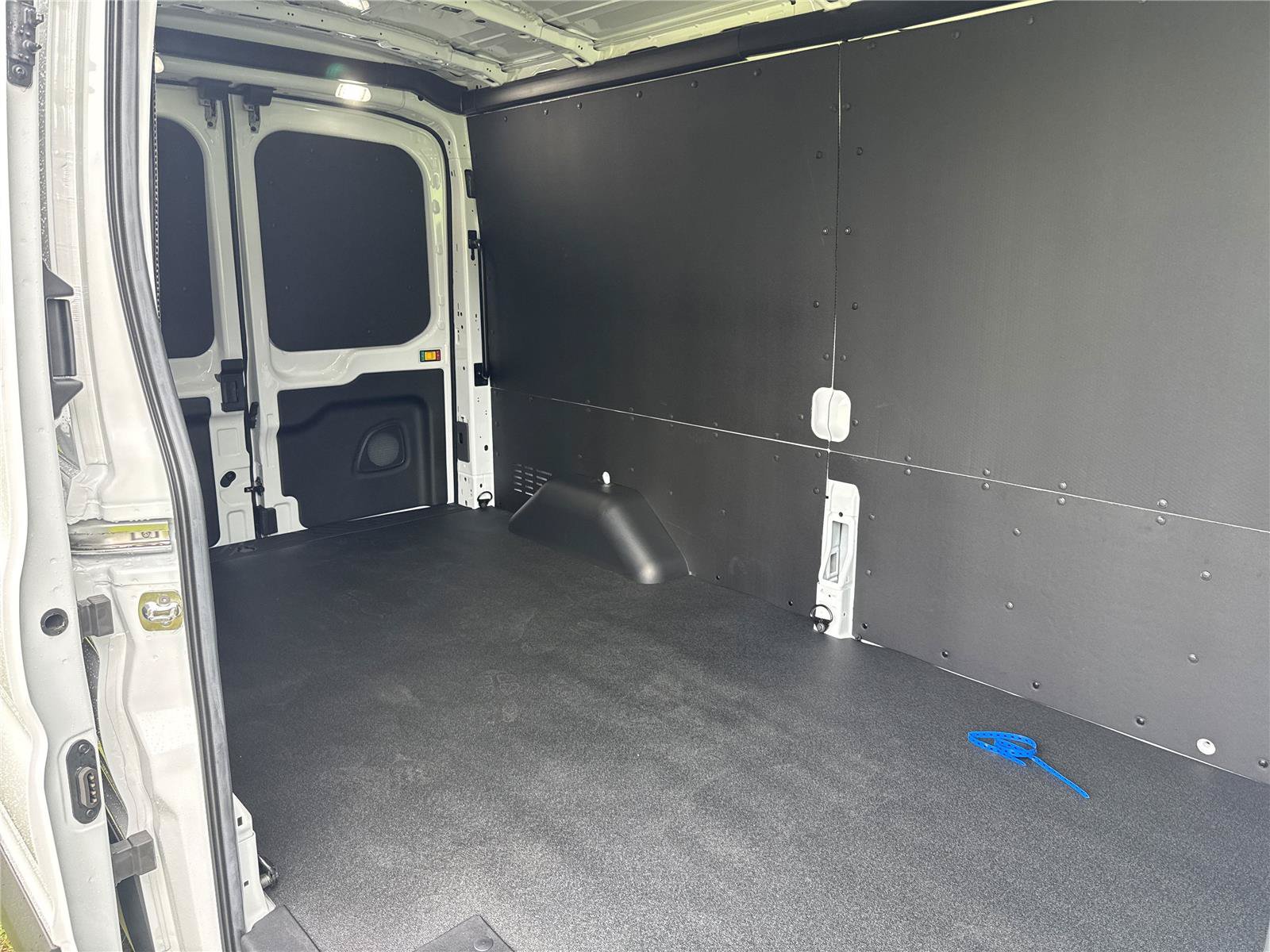 New 2026 Ford Transit 250 148 Medium Roof Extended AWD w/ Exterior Upgrade Package image 8