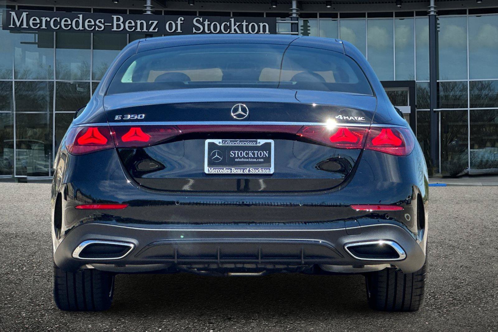 New 2026 Mercedes-Benz E 350 4MATIC Sedan image 5