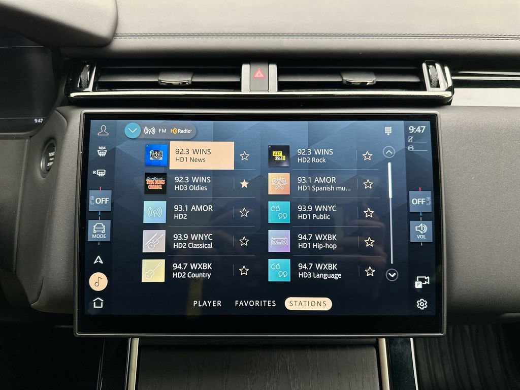 Certified 2026 Land Rover Range Rover Velar Dynamic SE AWD/4WD image 27