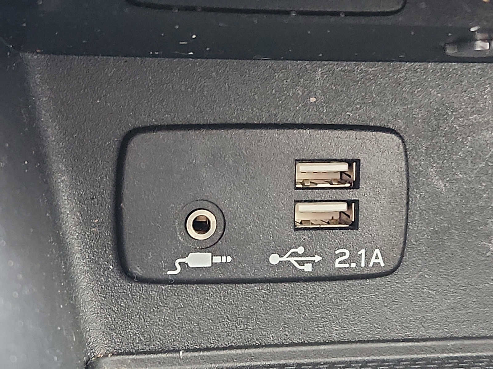 Used 2021 Subaru Forester Premium image 24