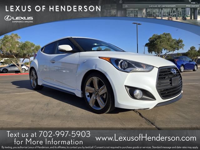 Used 2015 Hyundai Veloster Turbo FWD video 1
