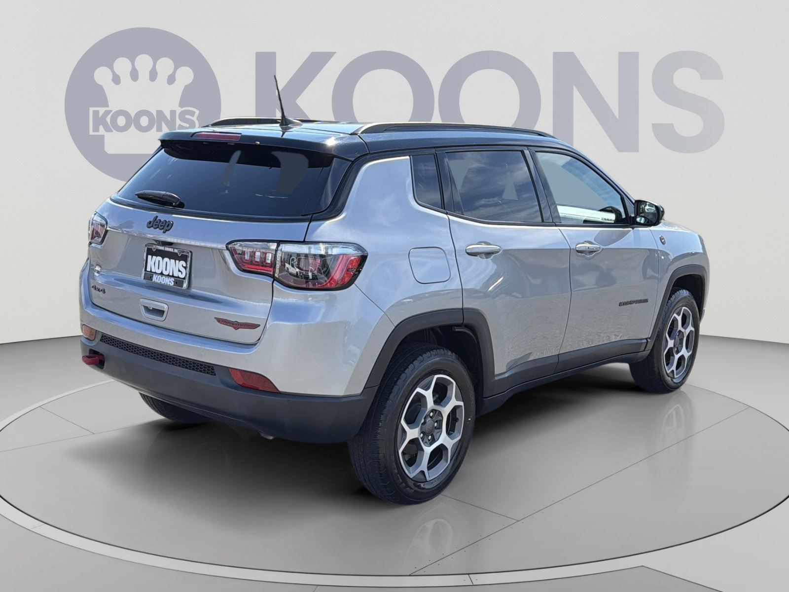 Used 2022 Jeep Compass Trailhawk w/ Trailhawk Convenience Group AWD/4WD image 7