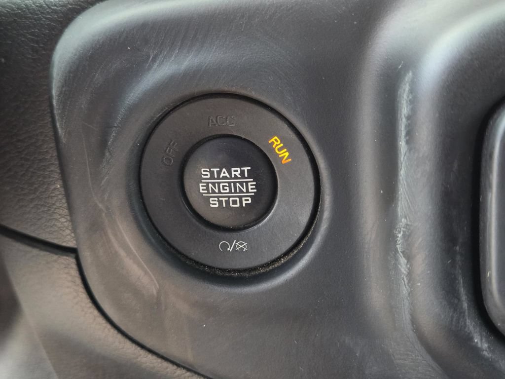 Used 2020 Jeep Wrangler Unlimited Rubicon AWD/4WD image 30