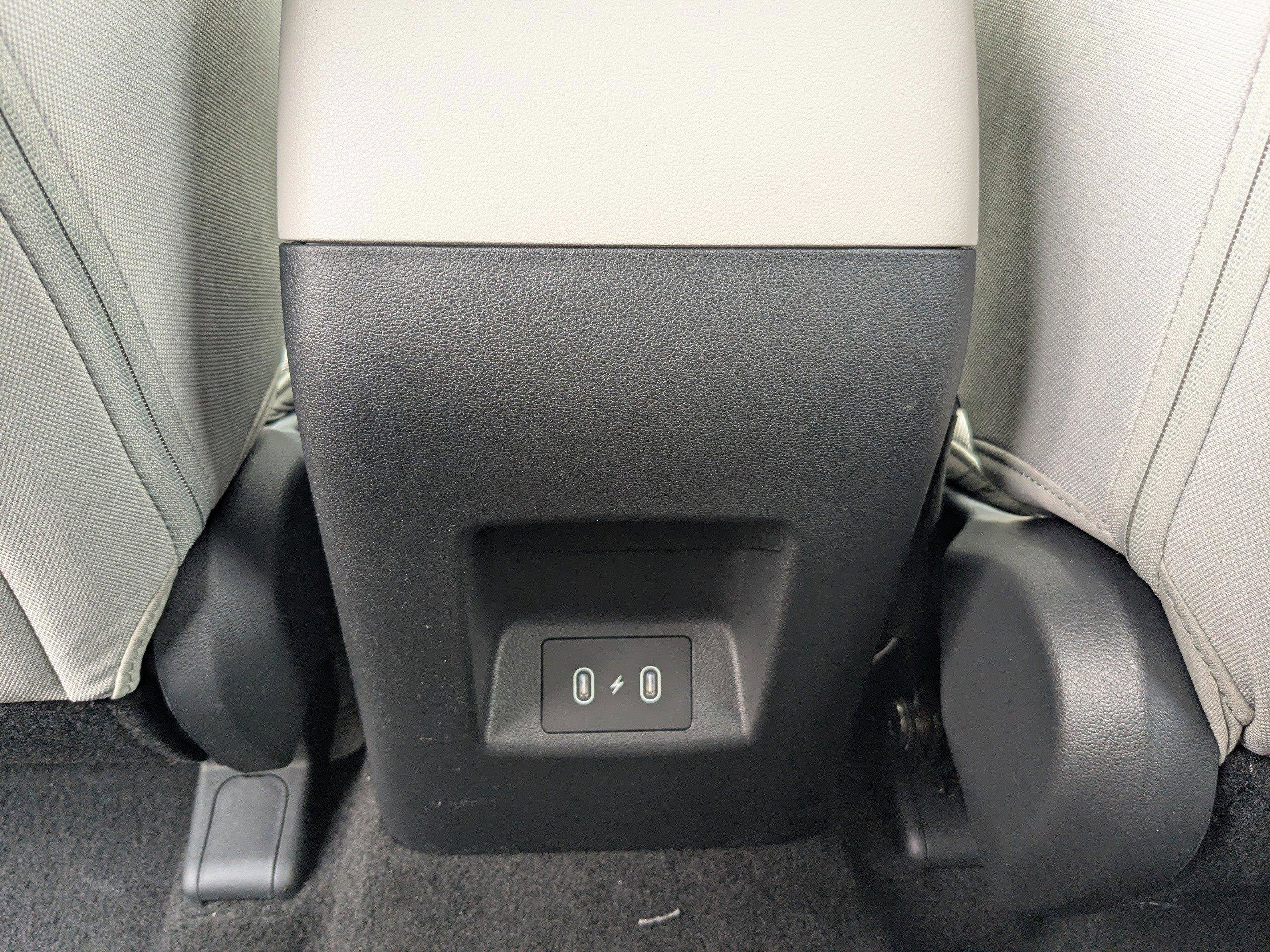 New 2026 Hyundai Tucson SE image 18