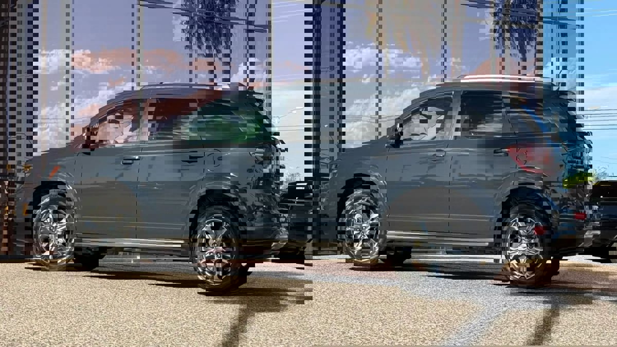 Used 2017 Dodge Journey Crossroad image 6