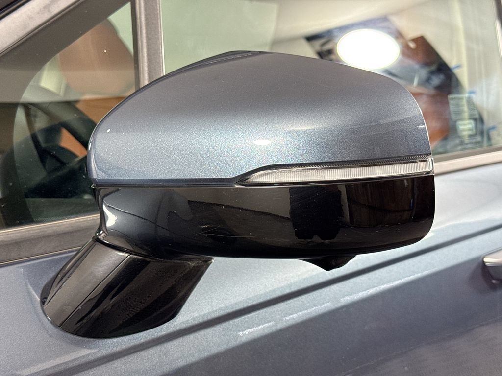 Used 2024 Kia Carnival SX Prestige FWD image 20