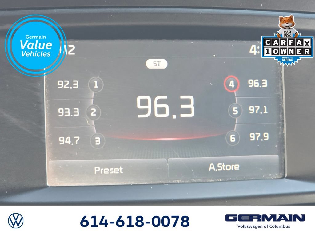 Used 2016 Kia Soul + FWD image 26