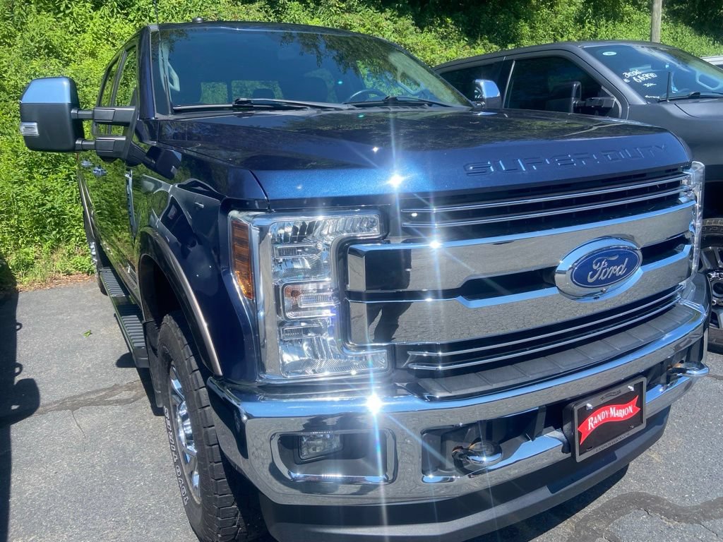 Used 2018 Ford F350 Lariat w/ Lariat Ultimate Package AWD/4WD image 4