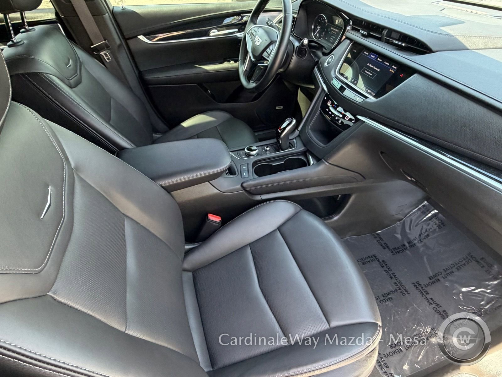 Used 2025 Cadillac XT5 Premium Luxury image 12