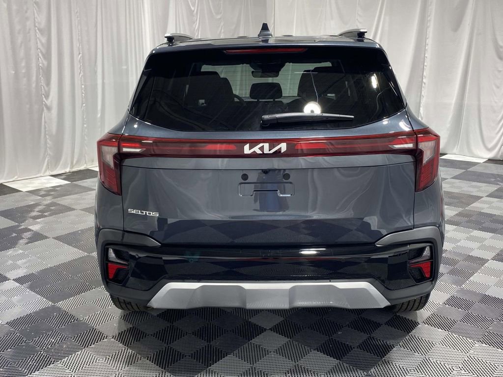 New 2026 Kia Seltos EX image 3