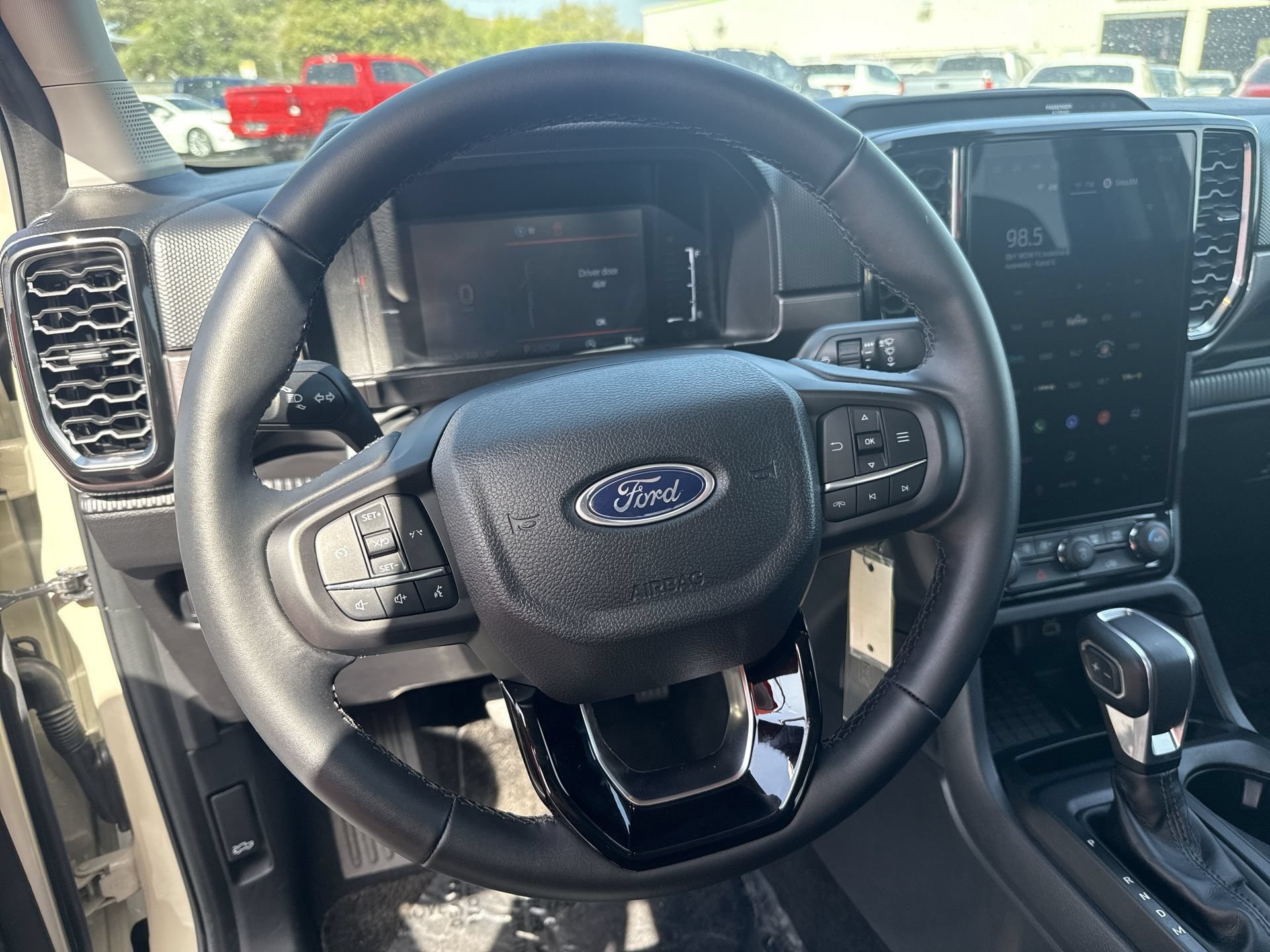 Used 2025 Ford Ranger XLT w/ Equipment Group 301A High AWD/4WD image 11