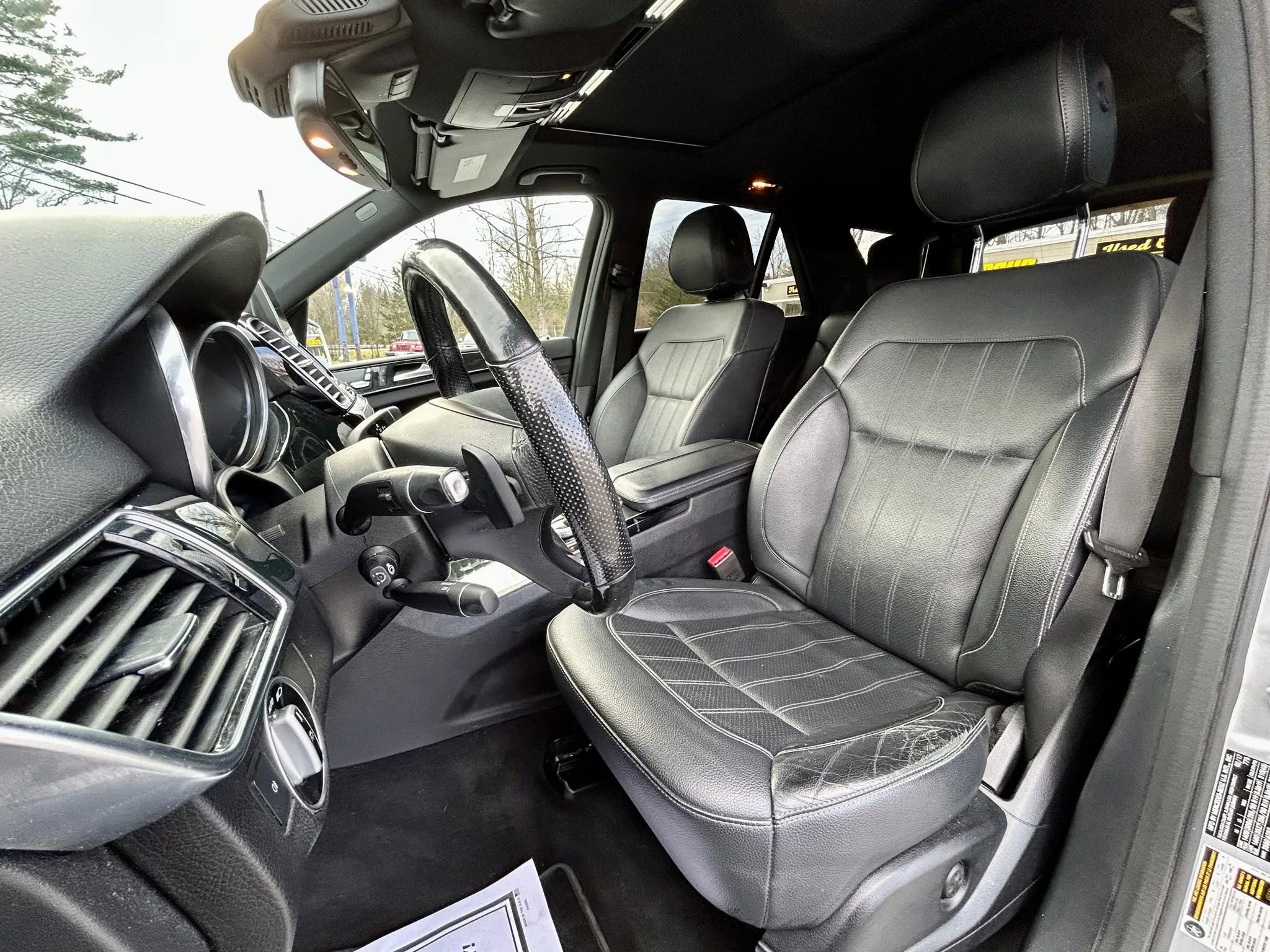 Used 2017 Mercedes-Benz GLE 350 4MATIC image 11