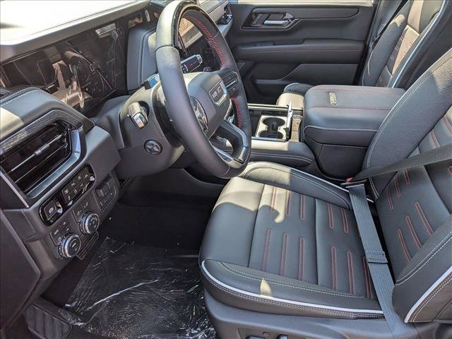 New 2026 GMC Yukon XL AT4 Ultimate w/ LPO, Illumination Package AWD/4WD image 4