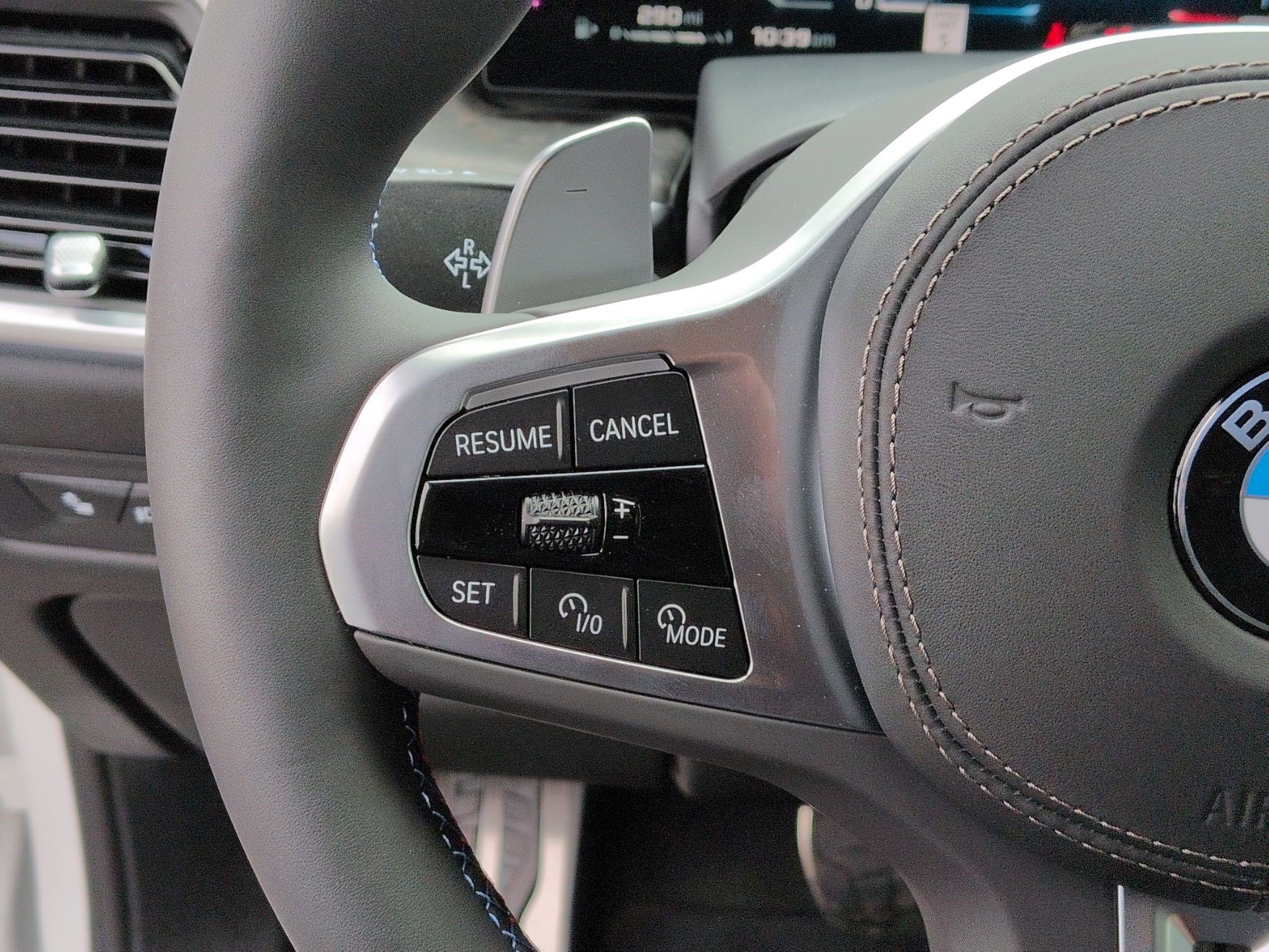 New 2026 BMW X6 M60i AWD/4WD image 19