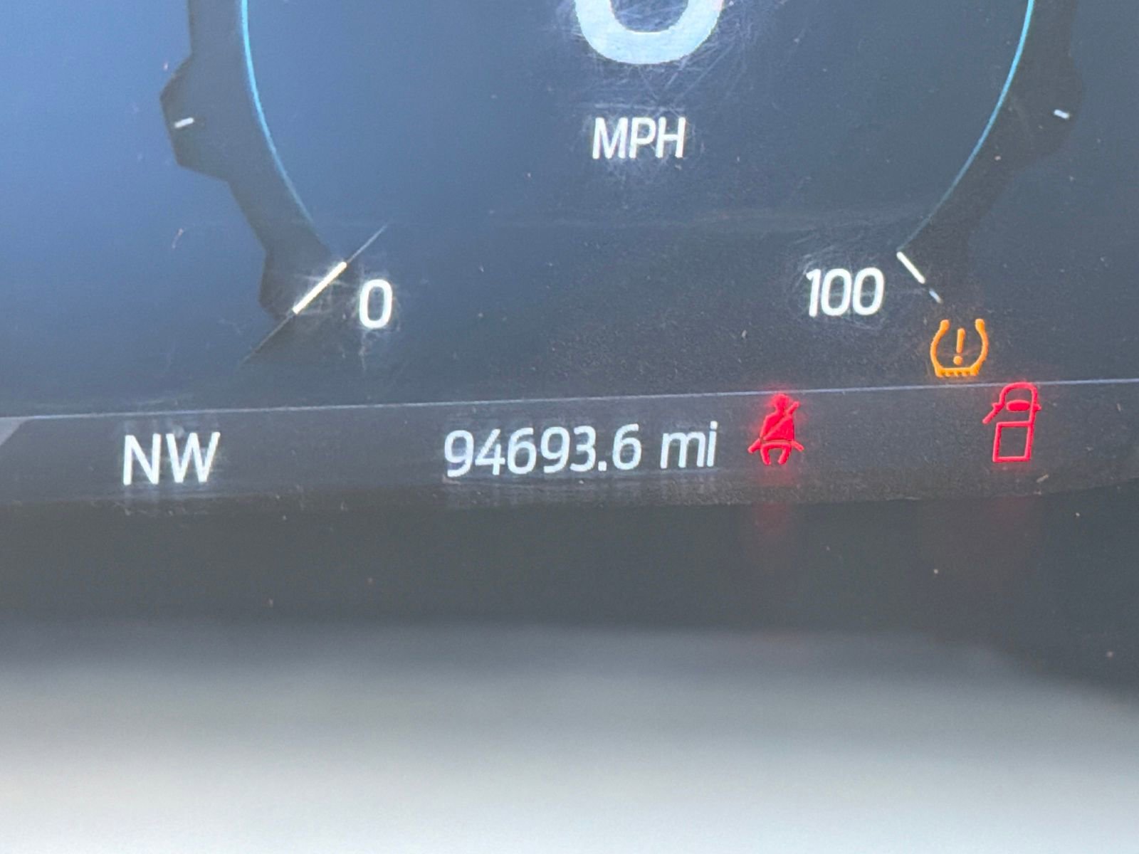 Used 2023 Ford F350 Lariat w/ FX4 Off-Road Package image 16