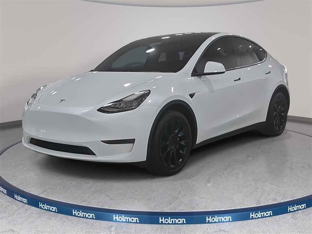 Used 2023 Tesla Model Y Long Range image 1