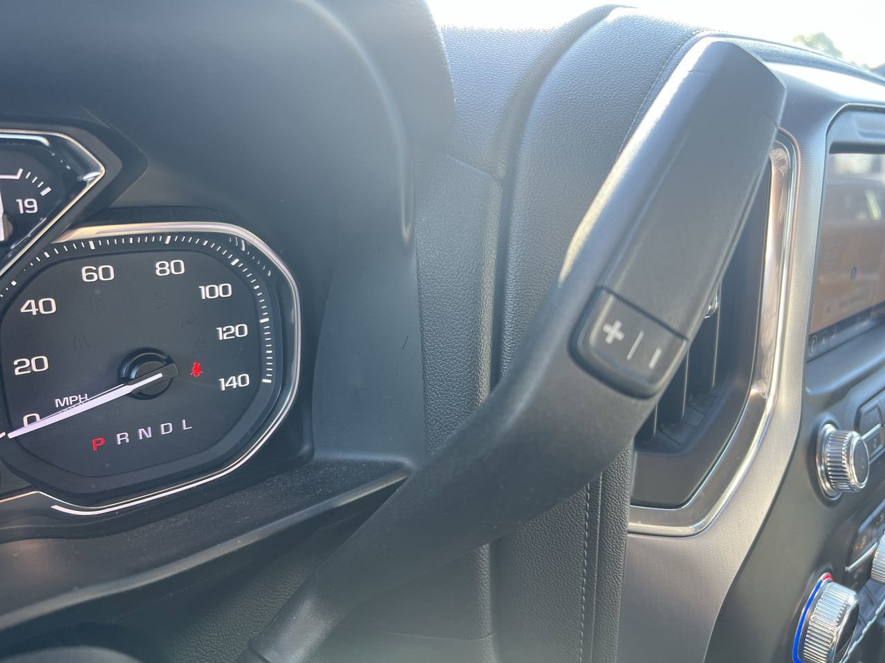 Used 2020 GMC Sierra 1500 SLT w/ SLT Premium Plus Package AWD/4WD image 26