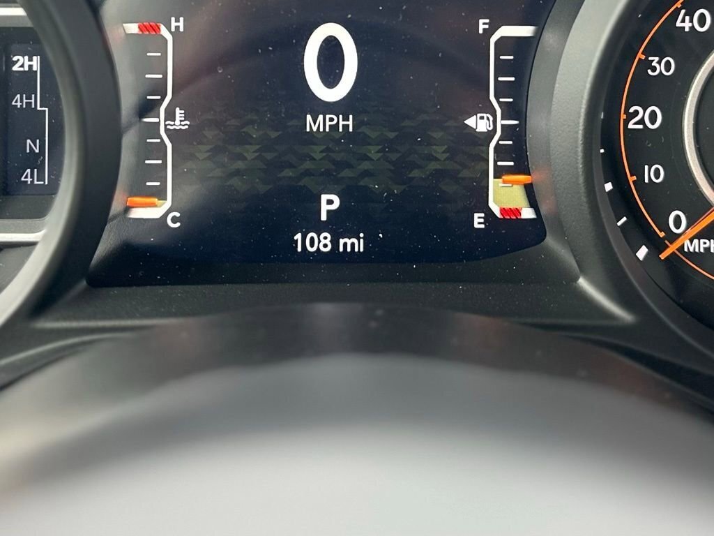 New 2025 Jeep Gladiator Sport image 13