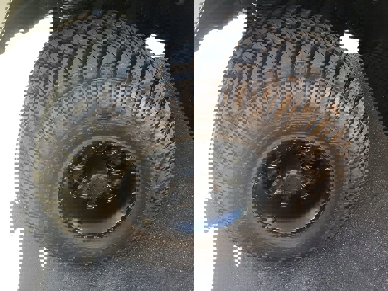 Used 1993 HUMMER H1 4-Door Hard Top image 15