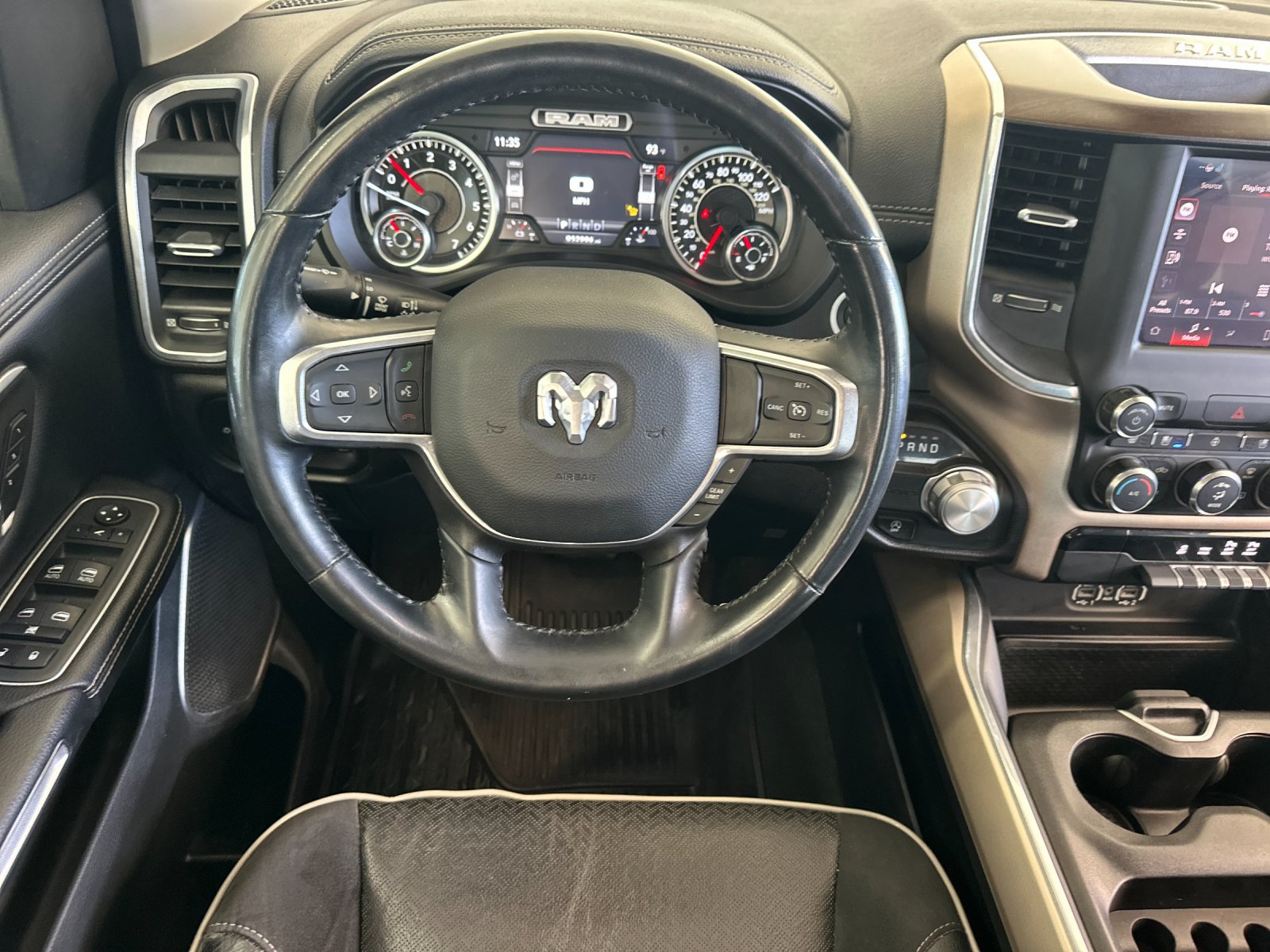 Used 2022 RAM 1500 Laramie RWD image 15