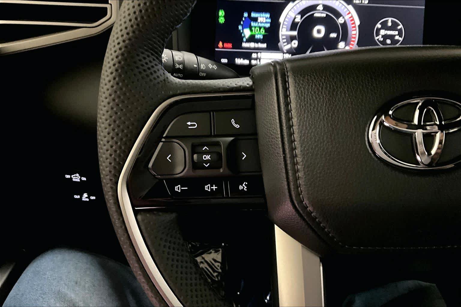 Certified 2026 Toyota Tundra Platinum AWD/4WD image 24