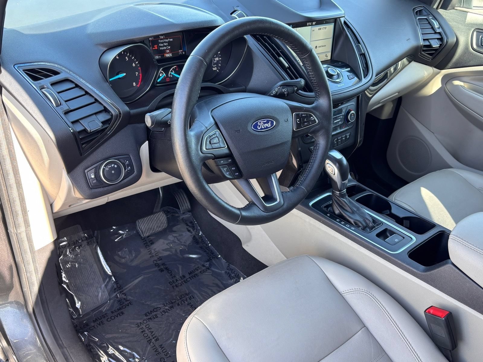 Used 2019 Ford Escape Titanium AWD/4WD image 17