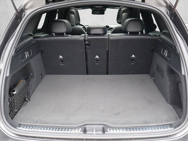 Used 2024 Mercedes-Benz GLC 300 4MATIC image 6