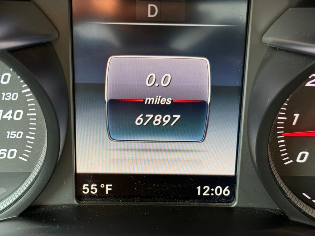 Used 2017 Mercedes-Benz GLC 300 4MATIC image 13