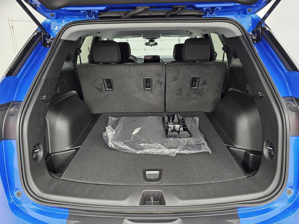 Used 2026 Chevrolet Blazer LT FWD image 25