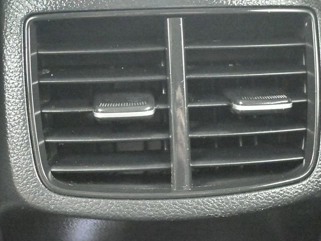 Used 2021 Kia Seltos SX w/ SX Sunroof Package image 13