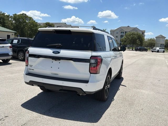 Used 2021 Ford Expedition Limited RWD image 5