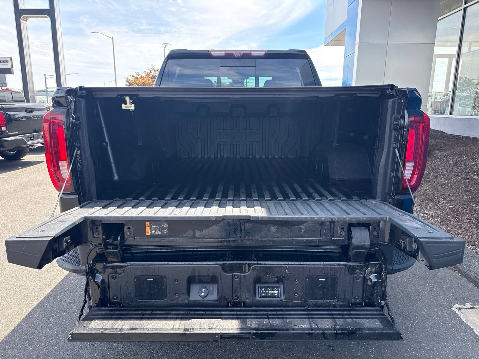 Used 2022 GMC Sierra 1500 Denali Ultimate AWD/4WD image 15