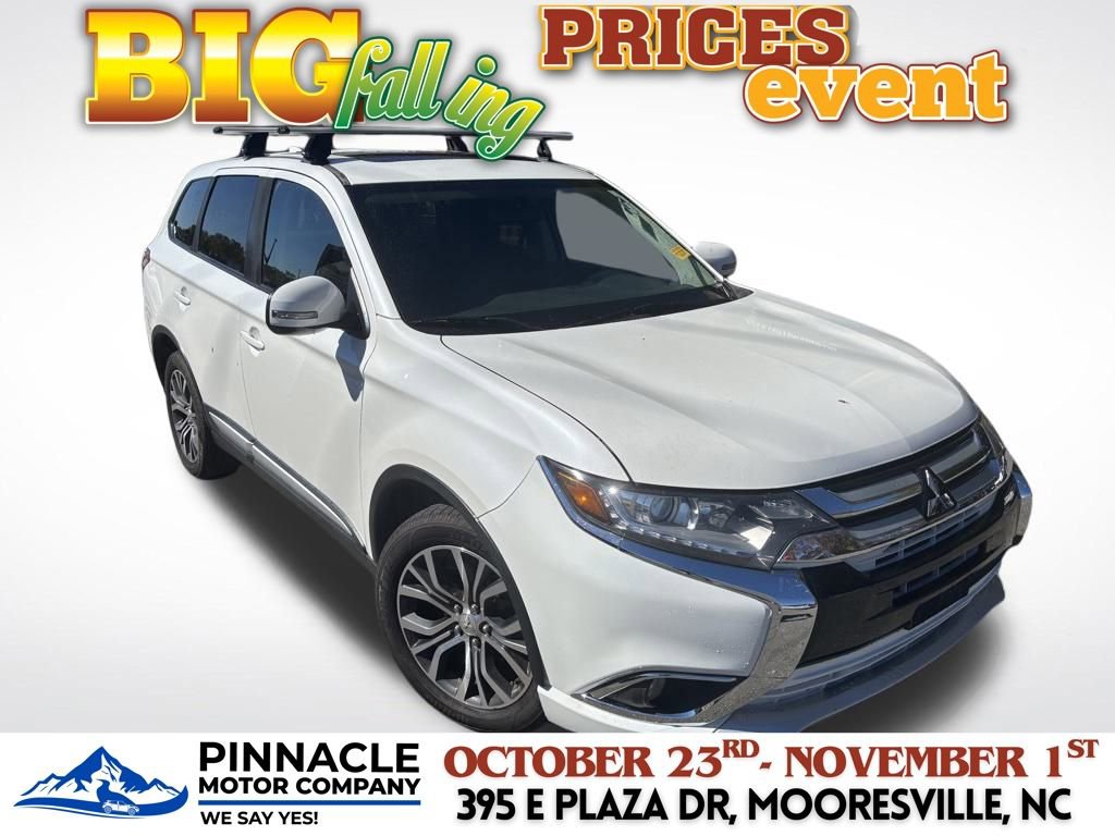 Used 2017 Mitsubishi Outlander SE