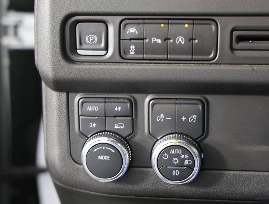 Used 2023 GMC Yukon SLT image 27