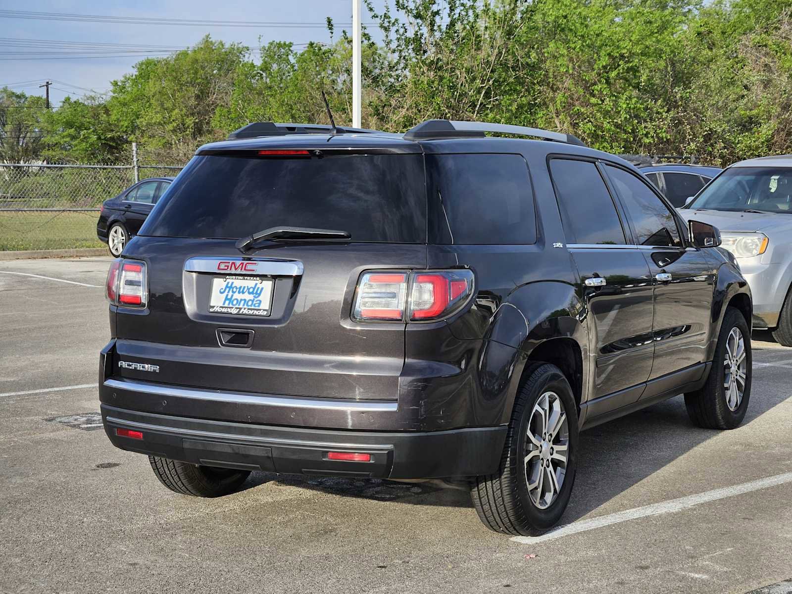 Used 2015 GMC Acadia SLT image 5