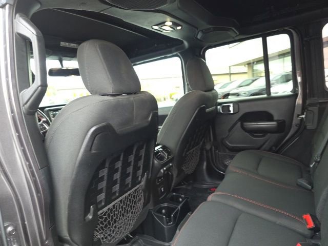 Used 2021 Jeep Wrangler Unlimited Rubicon w/ Cold Weather Group image 35