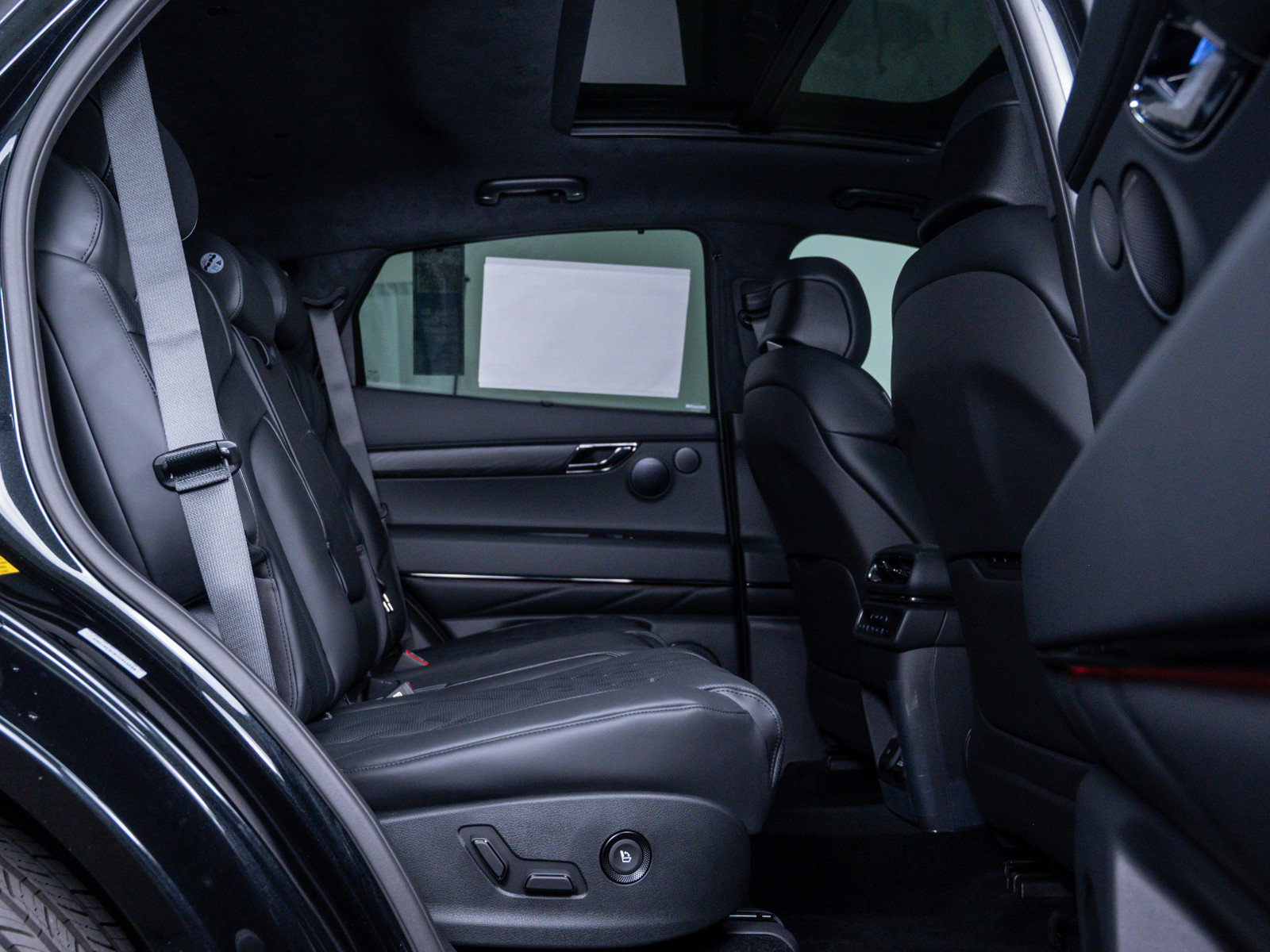 New 2026 Genesis GV80 3.5T Prestige image 12