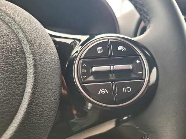 Used 2025 Kia Soul EX image 26