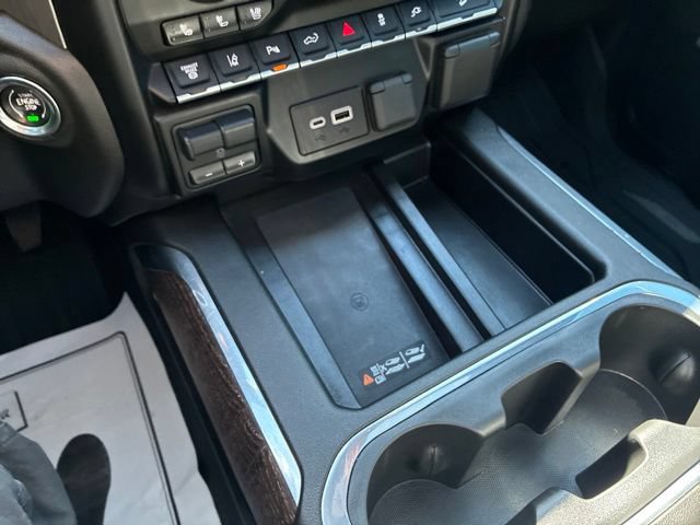 Certified 2023 GMC Sierra 3500 Denali w/ Technology Package AWD/4WD image 32