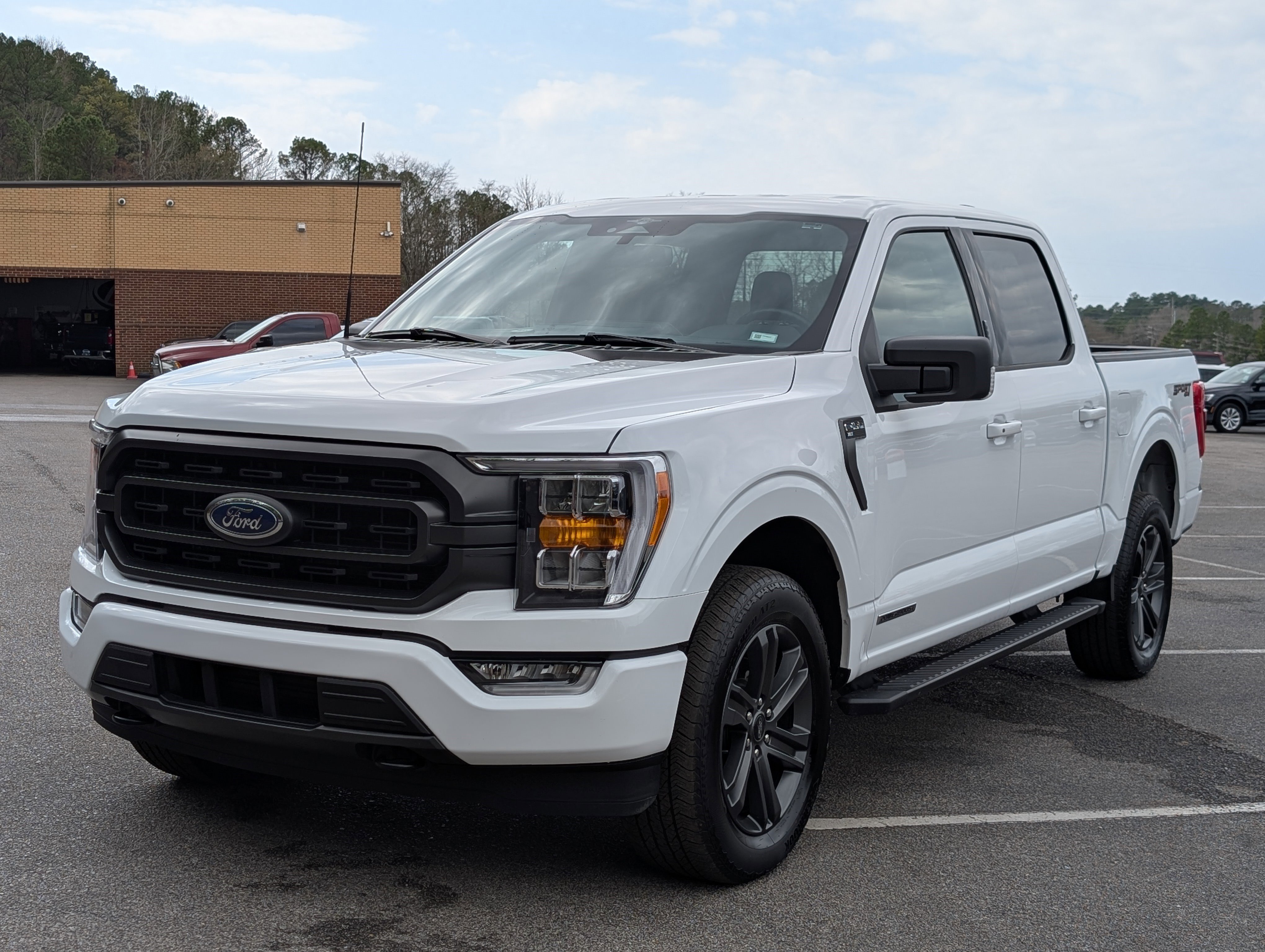 Used 2023 Ford F150 XLT w/ Equipment Group 302A High AWD/4WD image 5