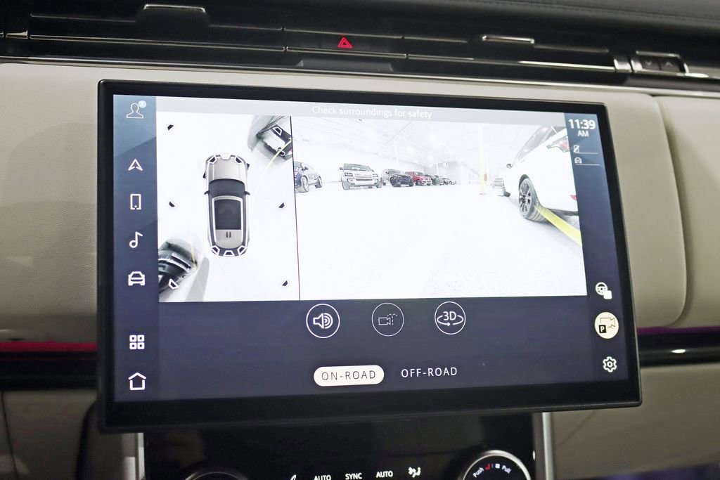 Used 2023 Land Rover Range Rover SE image 19