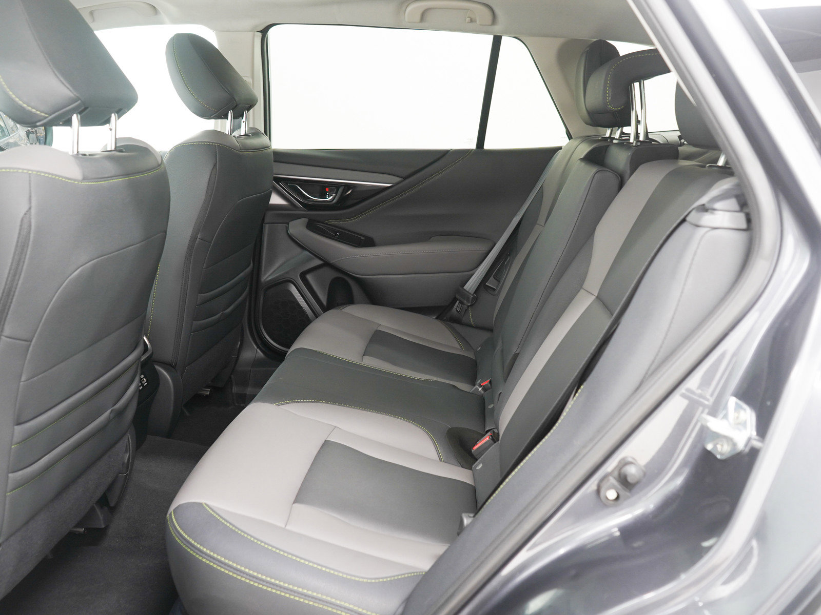 Used 2025 Subaru Outback Onyx Edition image 15